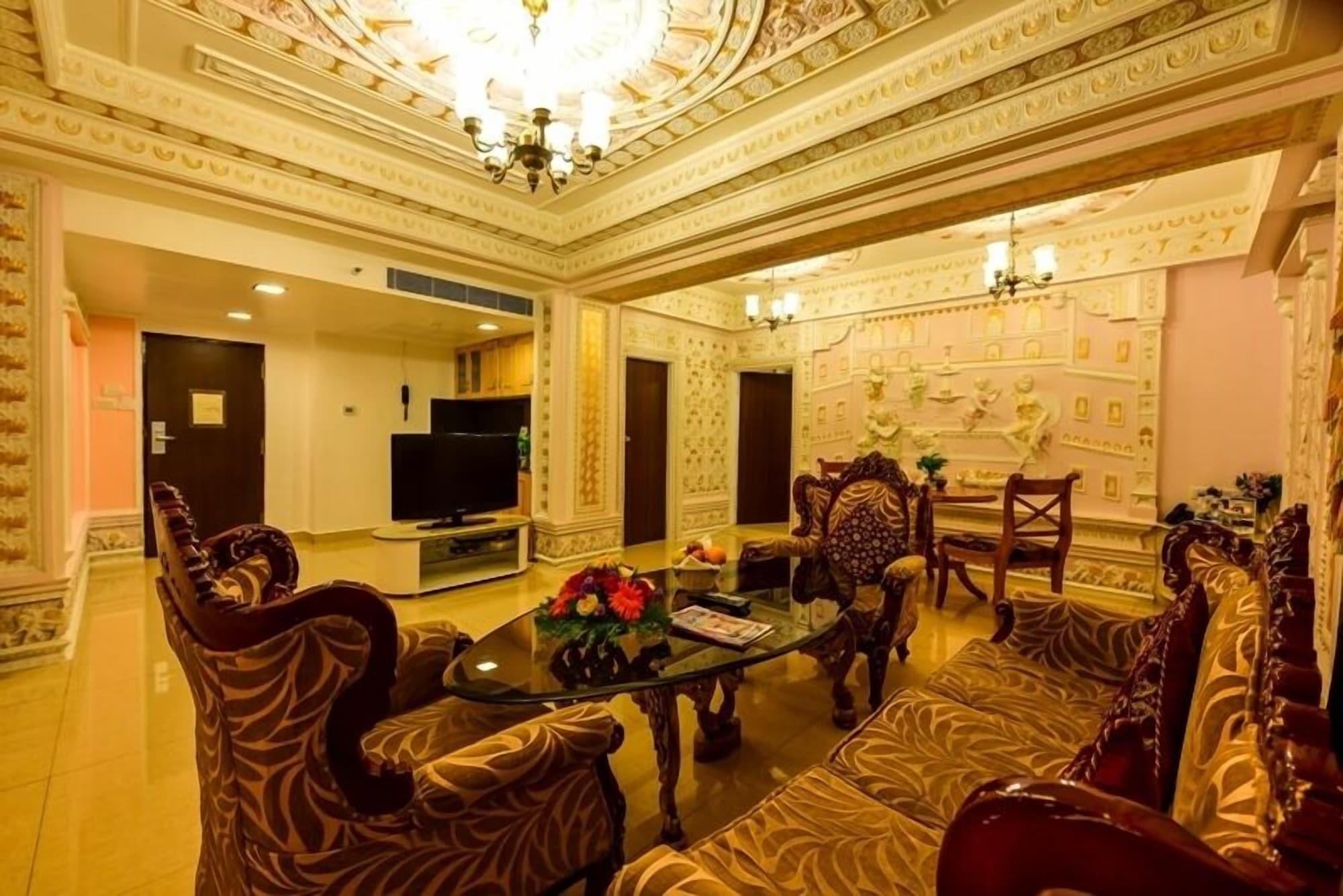 Hotel Ambica Empire Chennai Exterior foto
